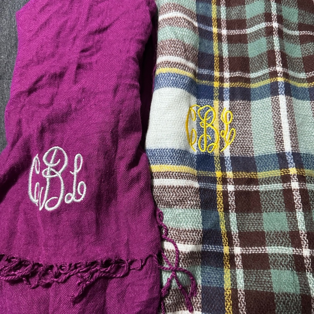 Scarves bundle - Picture 3 of 5
